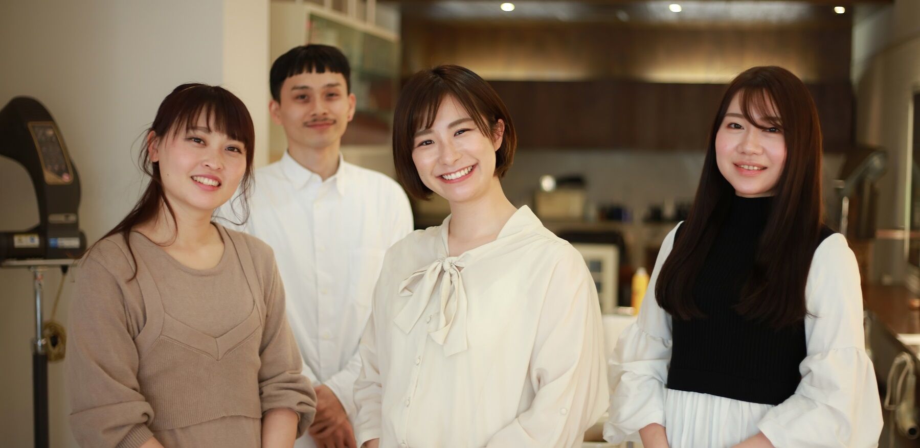 スタイリスト (201)